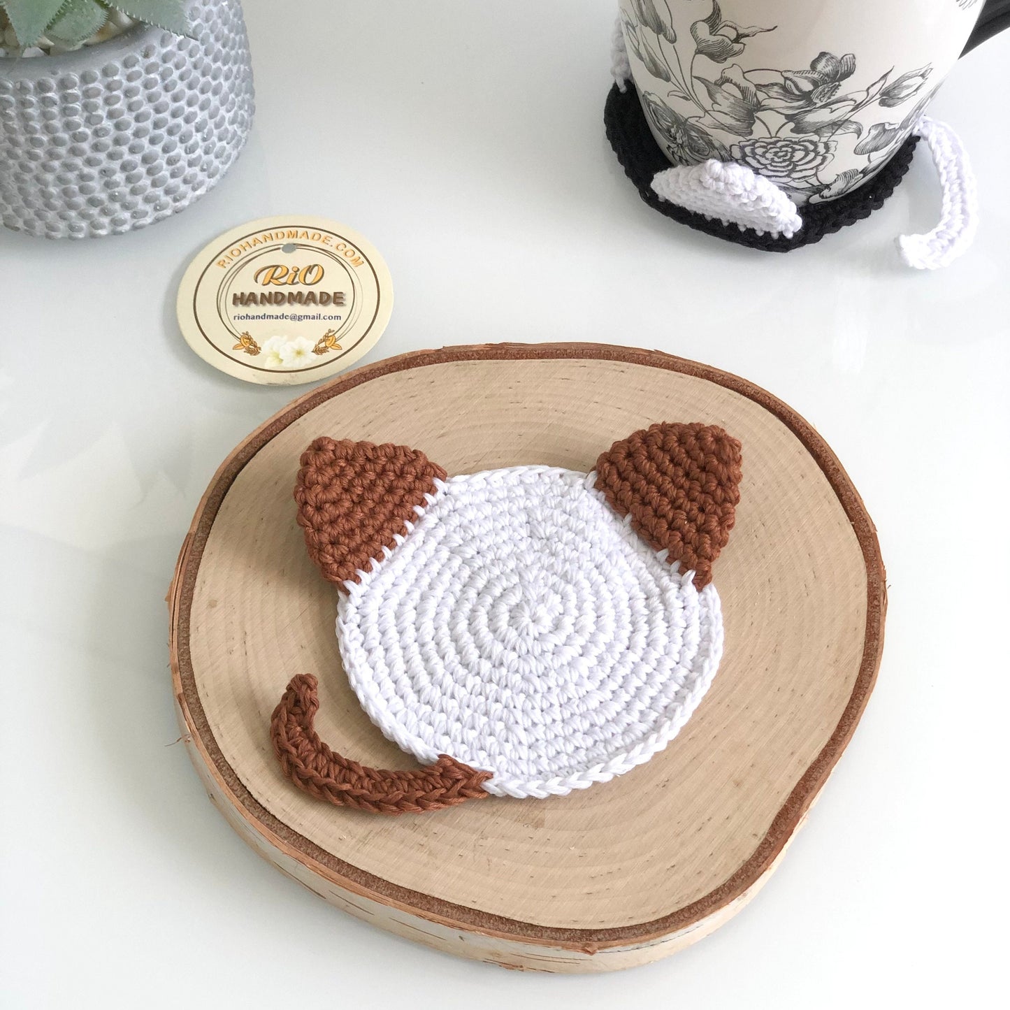 Handmade Cat Coaster Crochet, Amigurumi Coaster, Cat Coaster, Mug Rug, Kitten Mug Rug, Housewarming Gift, Home Decor