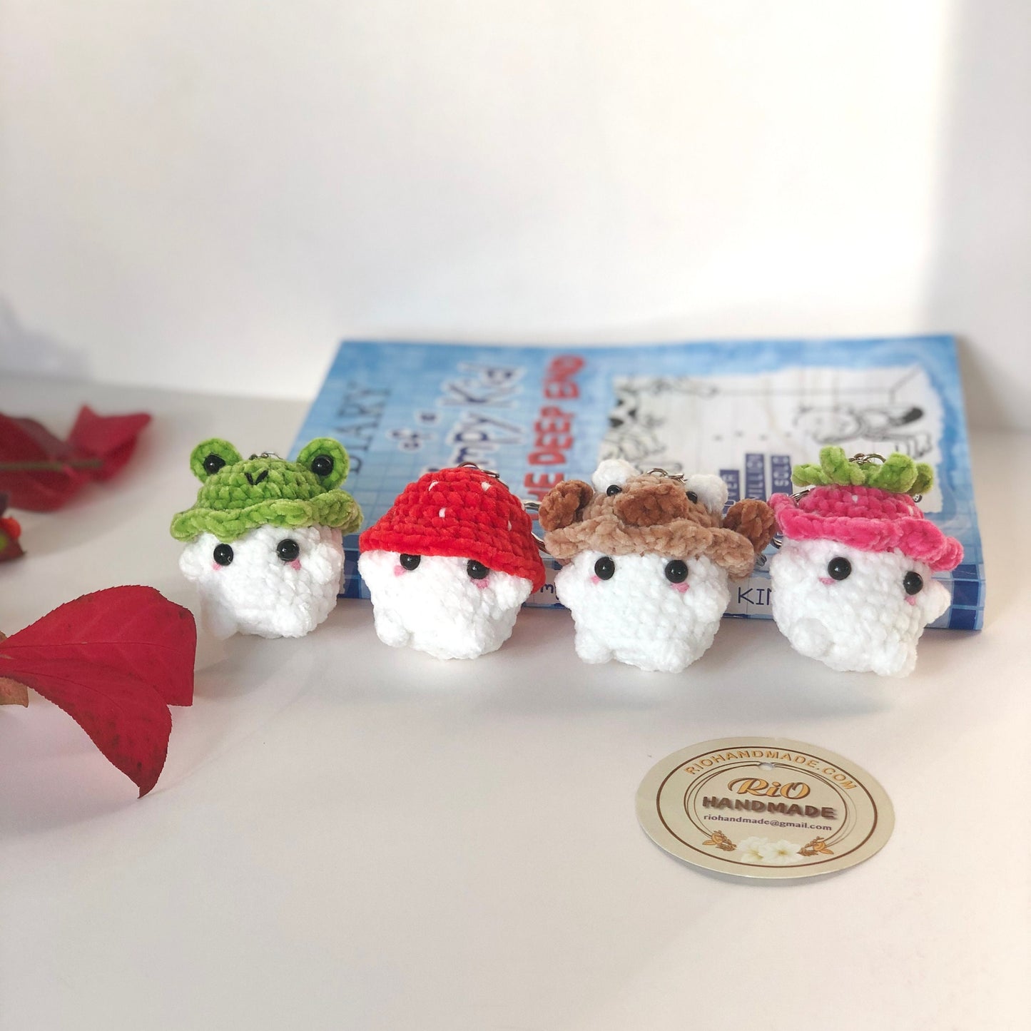 Handmade Chunky Mushroom Crochet Keychain, Cute Themed Mushroom keychain, Chunky Mushies With Bucket Hats, Amigurumi Mushroom, Gift