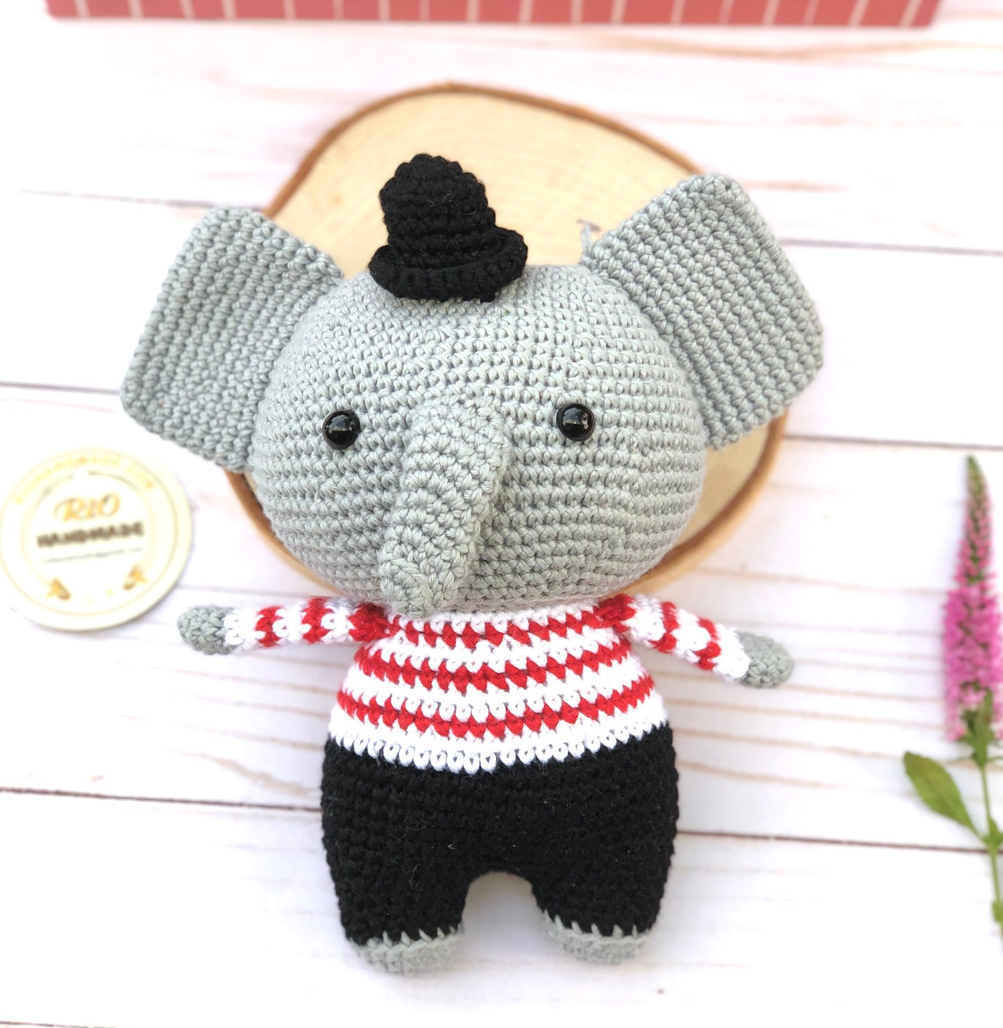 Handmade wool cotton animals crochet, amigurumi, cute, soft toy for baby, toddler, kid, adult hobby