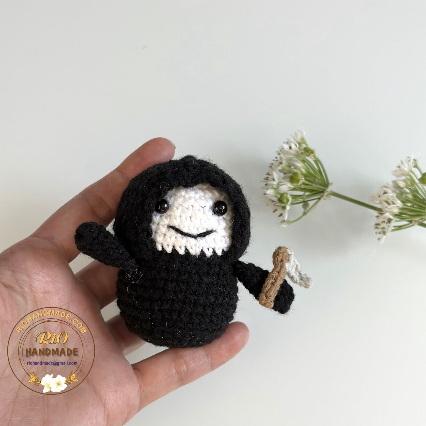 Crochet Grim Reaper inspired, Keychain, Car Rear View Hanging, Gift for Halloween, Halloween gift, Handmade crochet