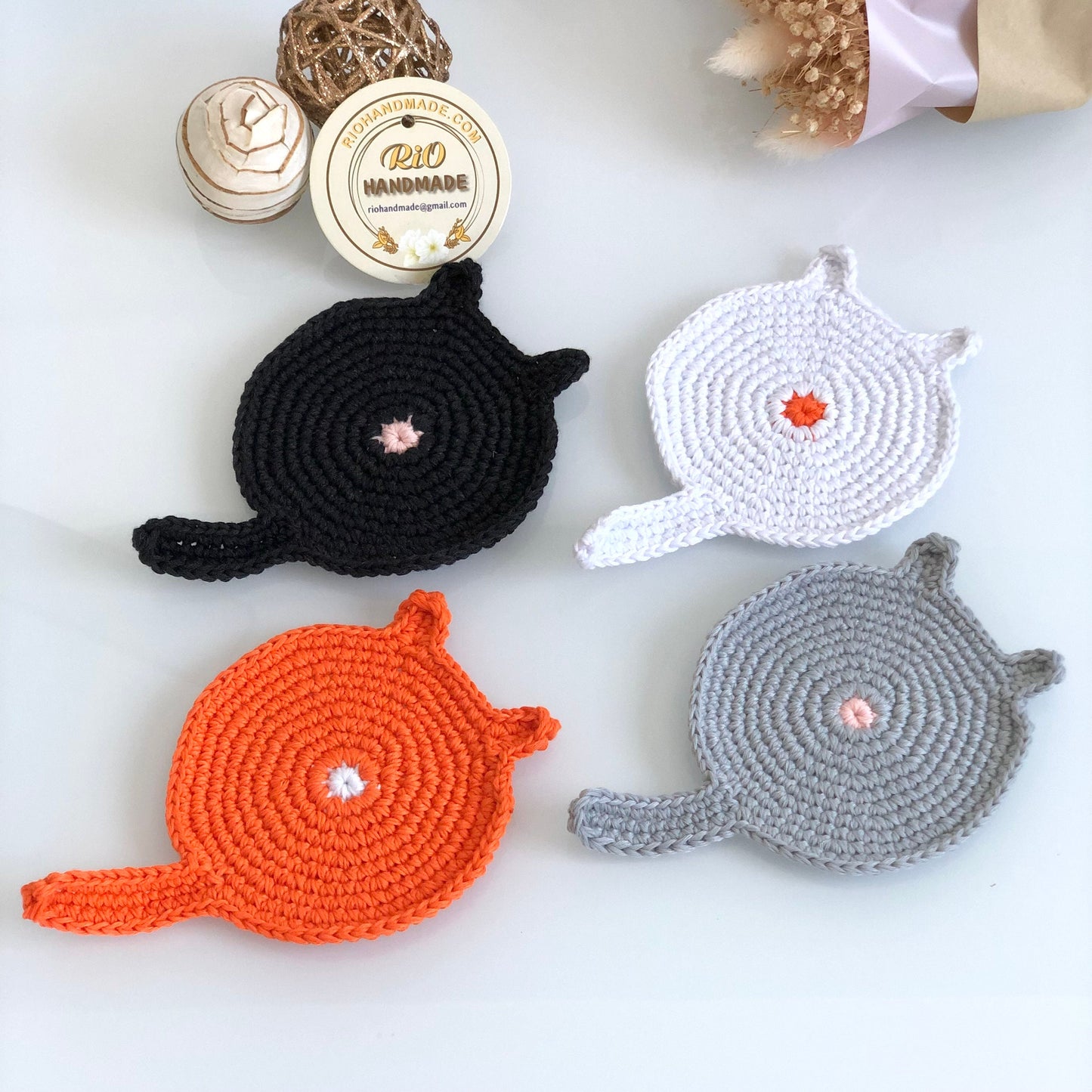 Handmade Cat Butt Coaster Crochet, Amigurumi Coaster, Cat Coaster, Mug Rug, Kitten Bottom, Housewarming Gift, Home Decor