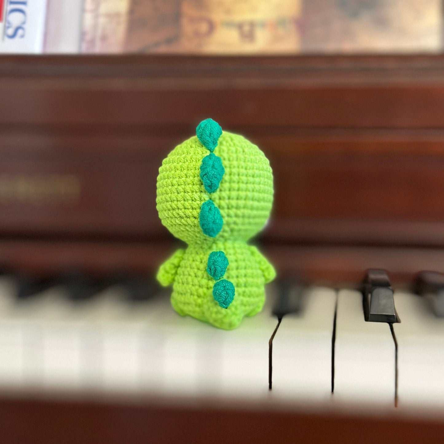 Handmade Dinosaur Crochet, Dinosaur Keychain, Pom Bag Charm, Amigurumi Dinosaur, Cute Gift.