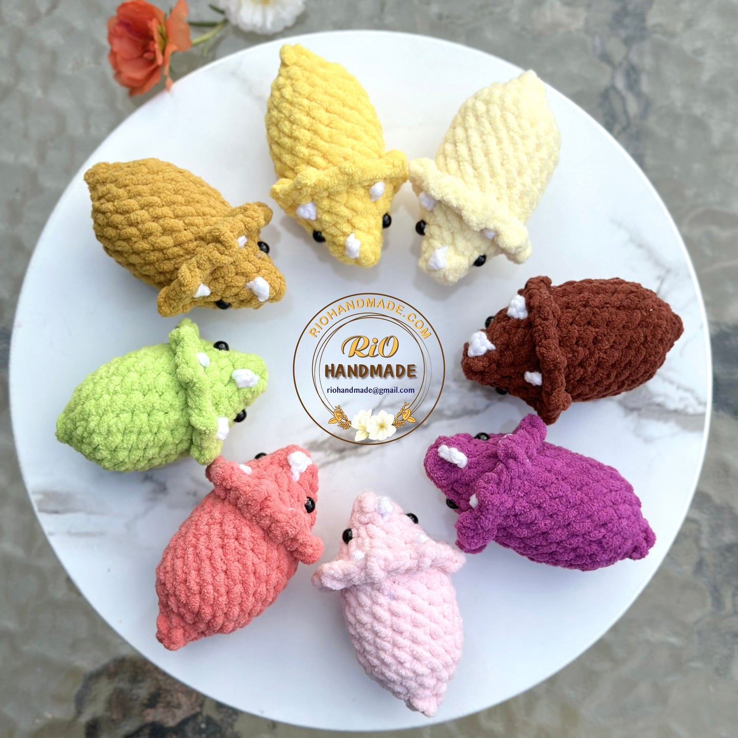 Handmade triceratops, crochet Dinosaur, amigurumi triceratops, plushie toy, gift, ornament, keychain, home decor