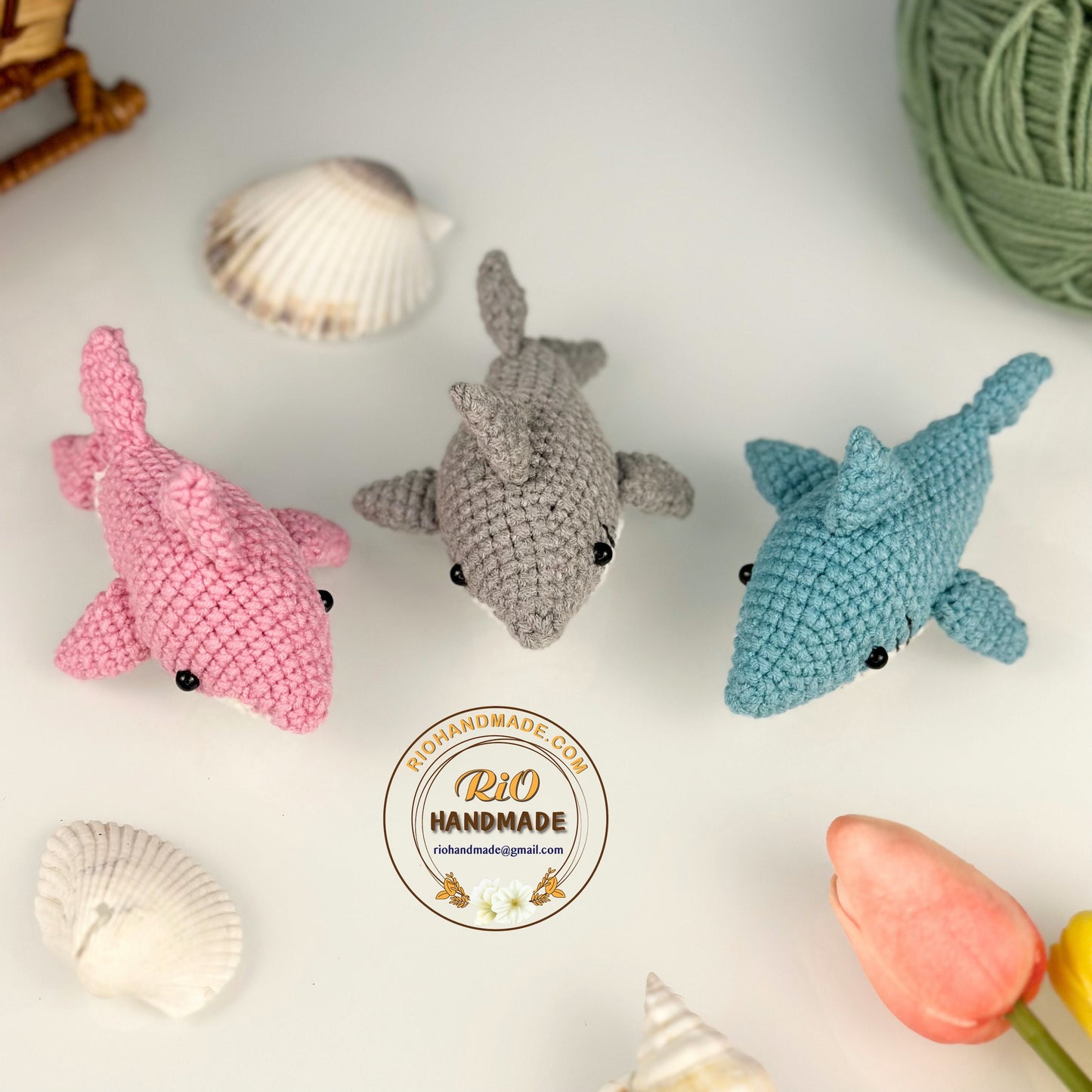 Handmade Shark crochet keychain, pom bag charm, car rear view hanging mirrior, amigurumi, cute gift.
