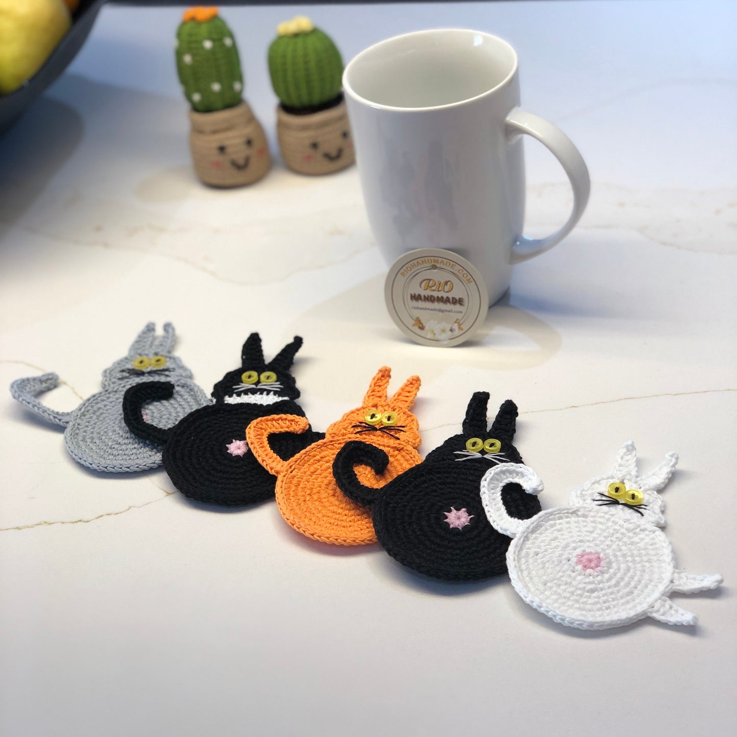 Handmade Crochet Amigurumi Coaster, Cat Coaster, Mug Rug, Kitten Bottom, Housewarming Gift, Home Decor