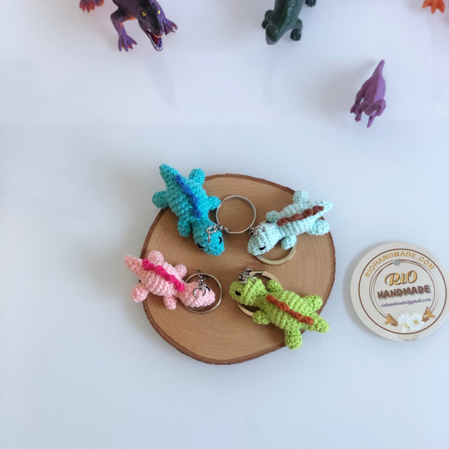 Handmade tiny sleepy Baby Dinosaur keychain, crochet Dinosaur, amigurumi Dinosaur, plushie toy, gift, ornament, keychain.