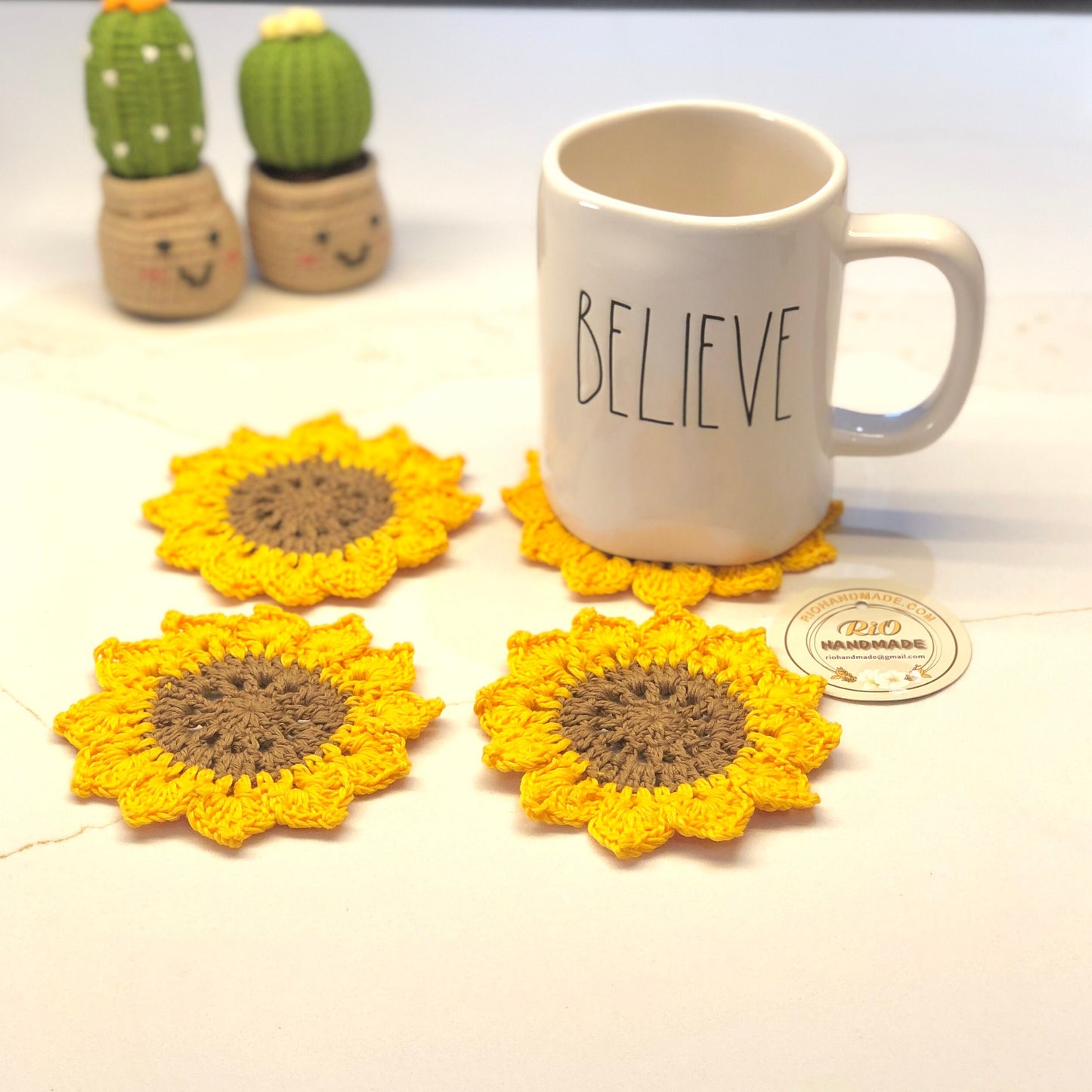 Handmade Crochet Amigurumi Coaster, Sunflower Coaster, Set of 4 Coasters, Housewarming Gift, Home Decor, Crochet