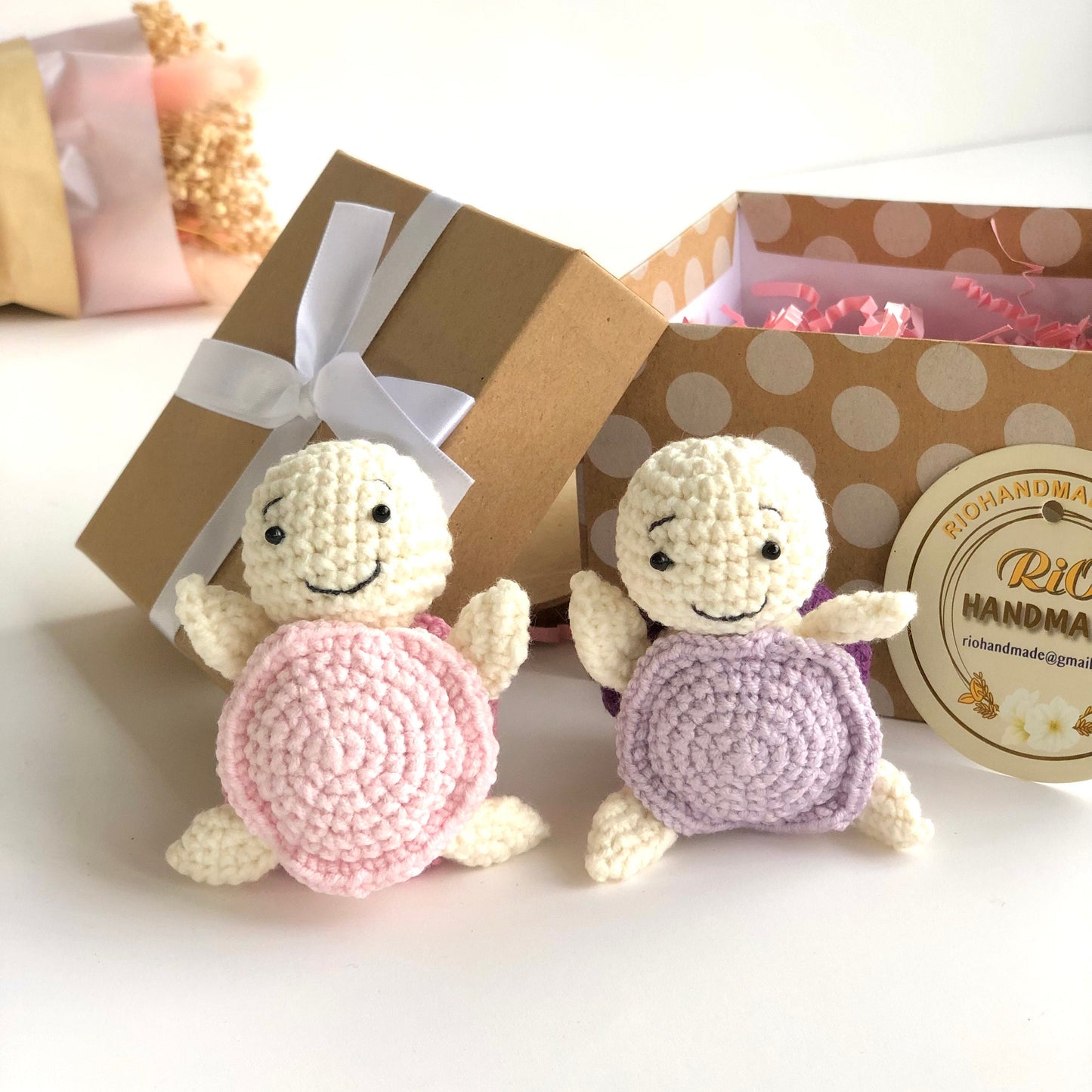 Handmade fun turtle crochet car charm, amigurumi, plushie toy, hanging, keychain