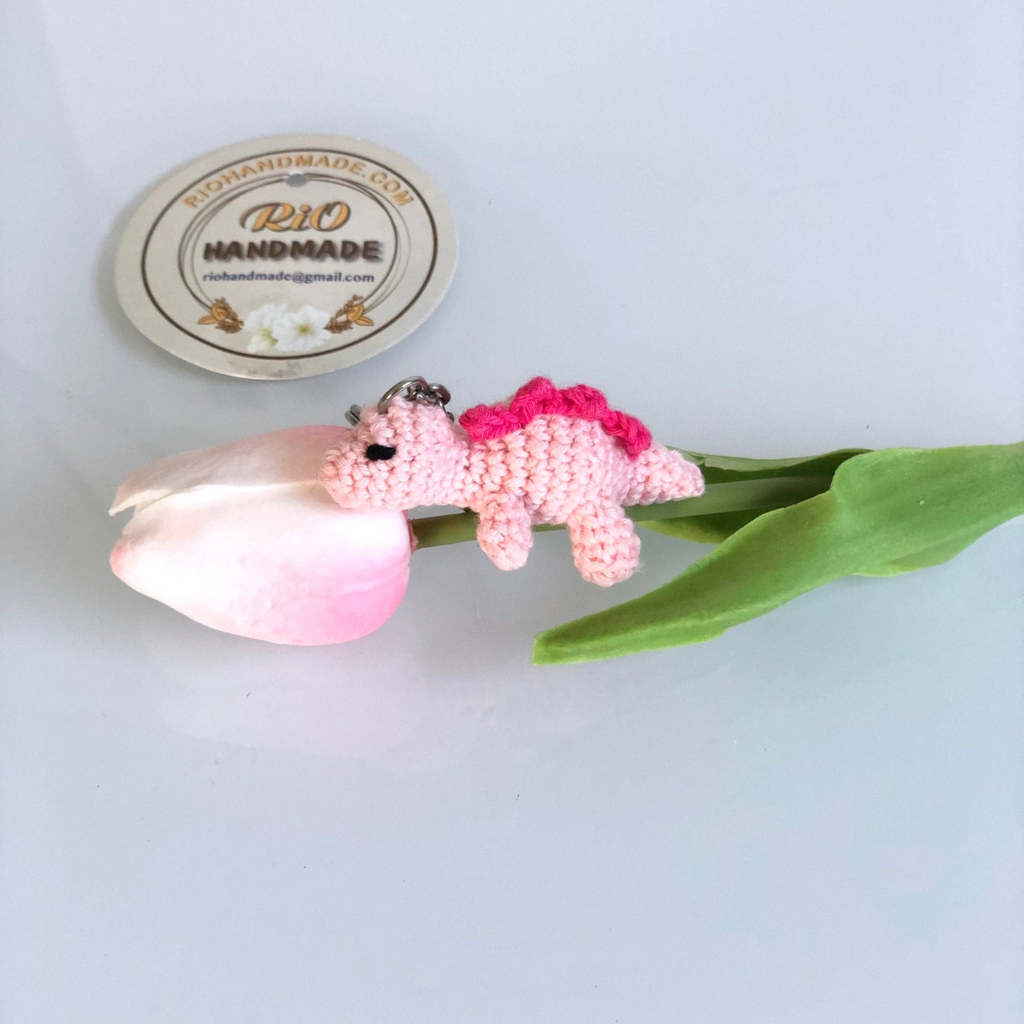 Handmade tiny sleepy Baby Dinosaur keychain, crochet Dinosaur, amigurumi Dinosaur, plushie toy, gift, ornament, keychain.