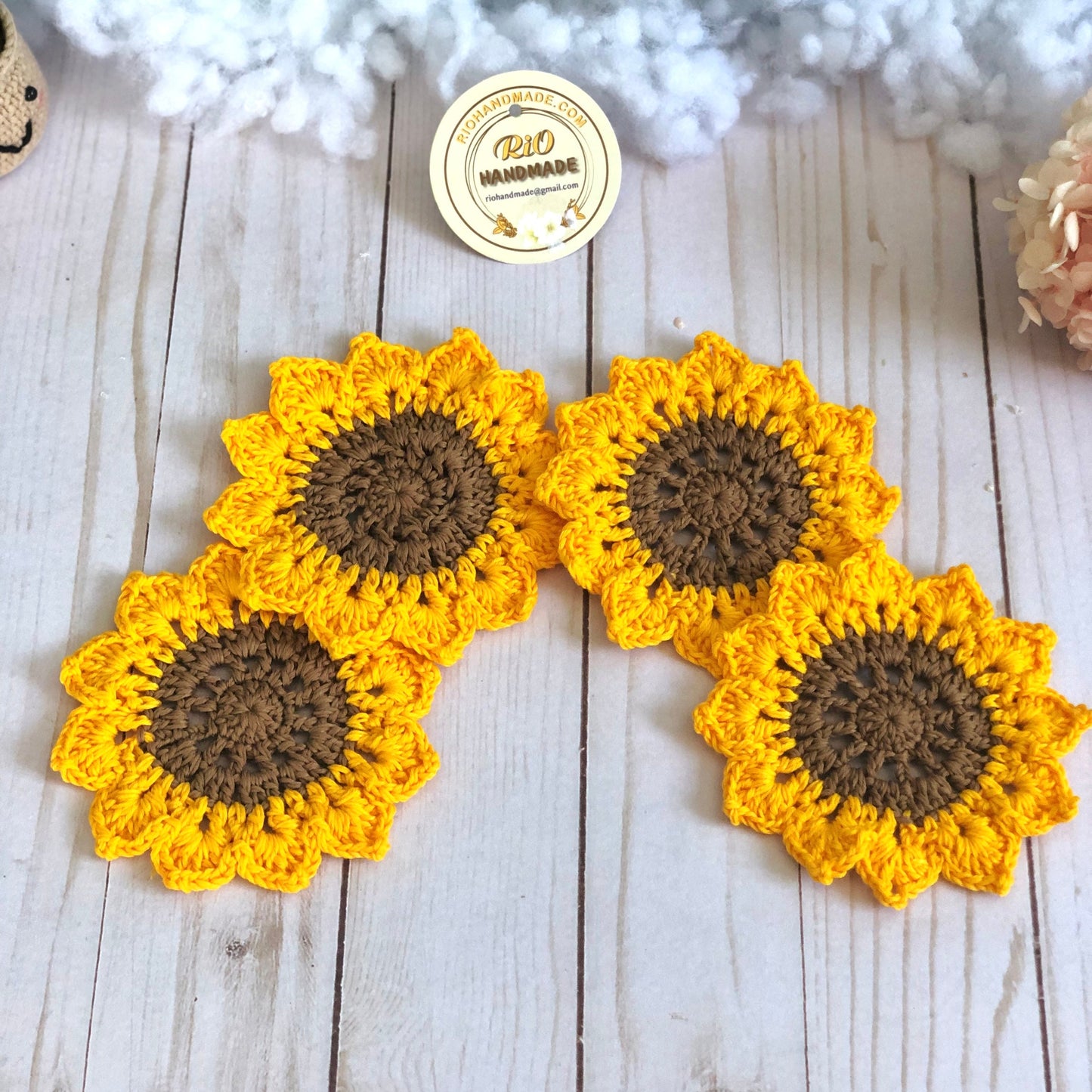 Handmade Crochet Amigurumi Coaster, Sunflower Coaster, Set of 4 Coasters, Housewarming Gift, Home Decor, Crochet