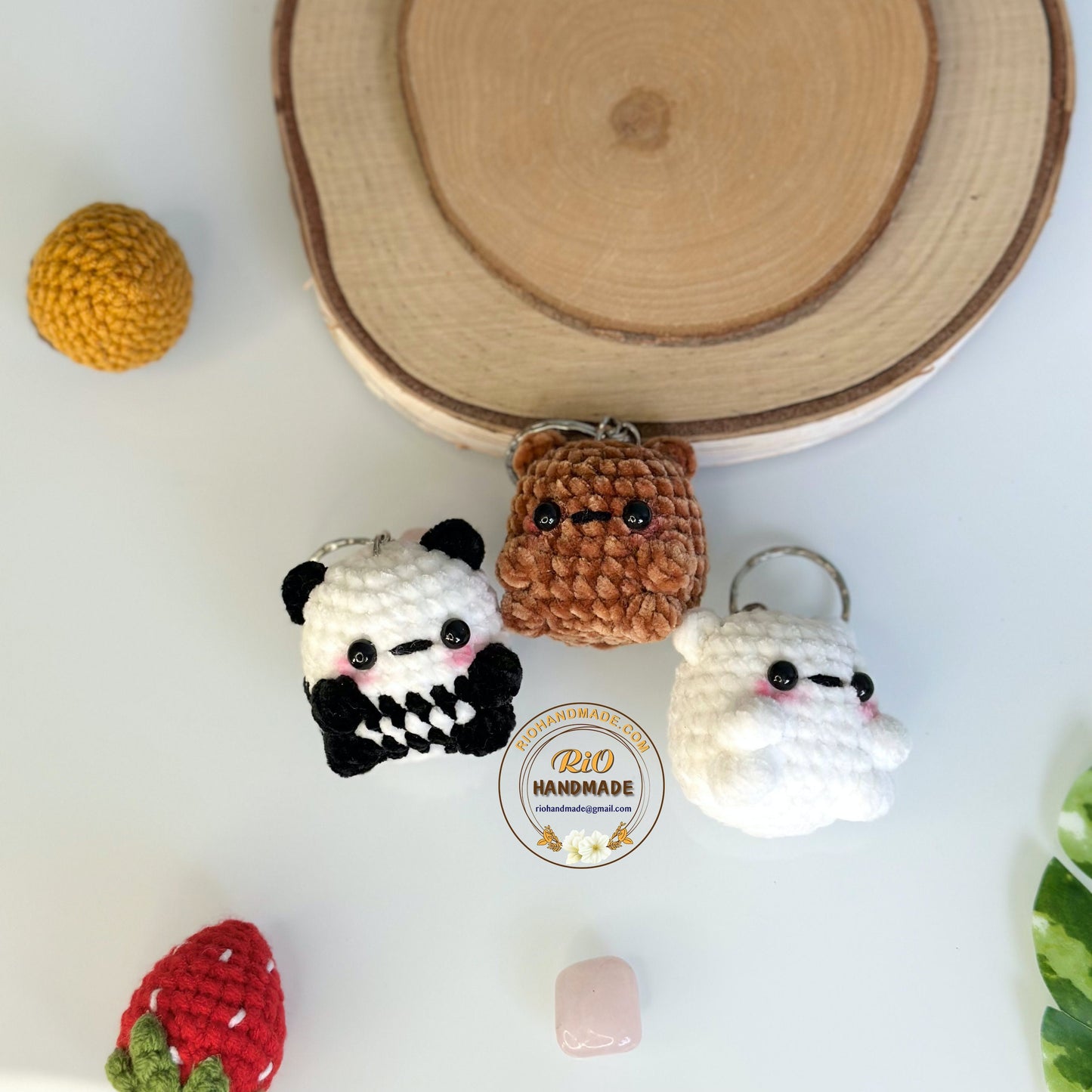 Handmade Chunky Bear Crochet Keychain, Cute Bear Keychain, Tiny Crochet Decoration, Lovely Crochet Bear Decor, Crochet Accessory