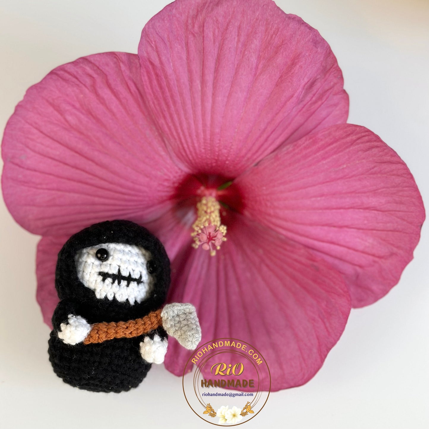 Crochet Grim Reaper inspired, Keychain, Car Rear View Hanging, Gift for Halloween, Halloween gift, Handmade crochet