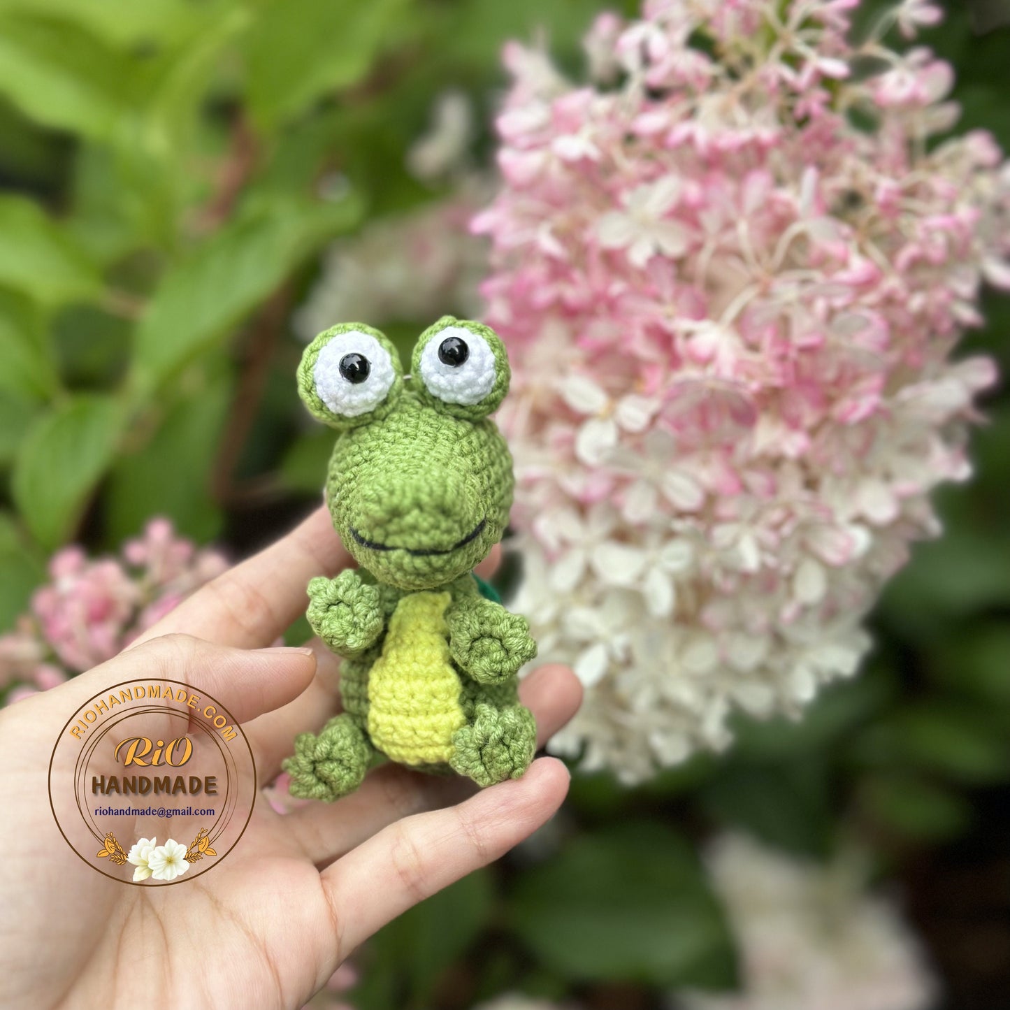 Handmade Crocodile Crochet, Crocodile Keychain, Pom Bag Charm, Car Rear View Hanging Mirror, Amigurumi Crocodile, Cute Gift.