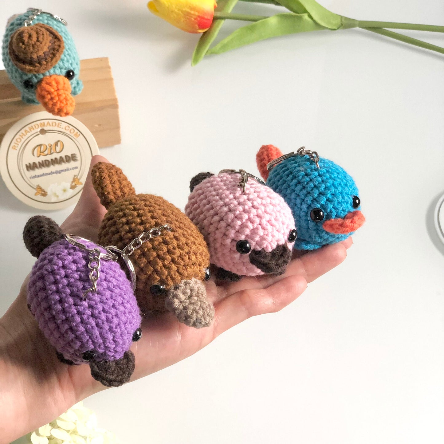 Handmade Platypus crochet keychain, pom bag charm, car rear view hanging mirrior, amigurumi, cute gift.