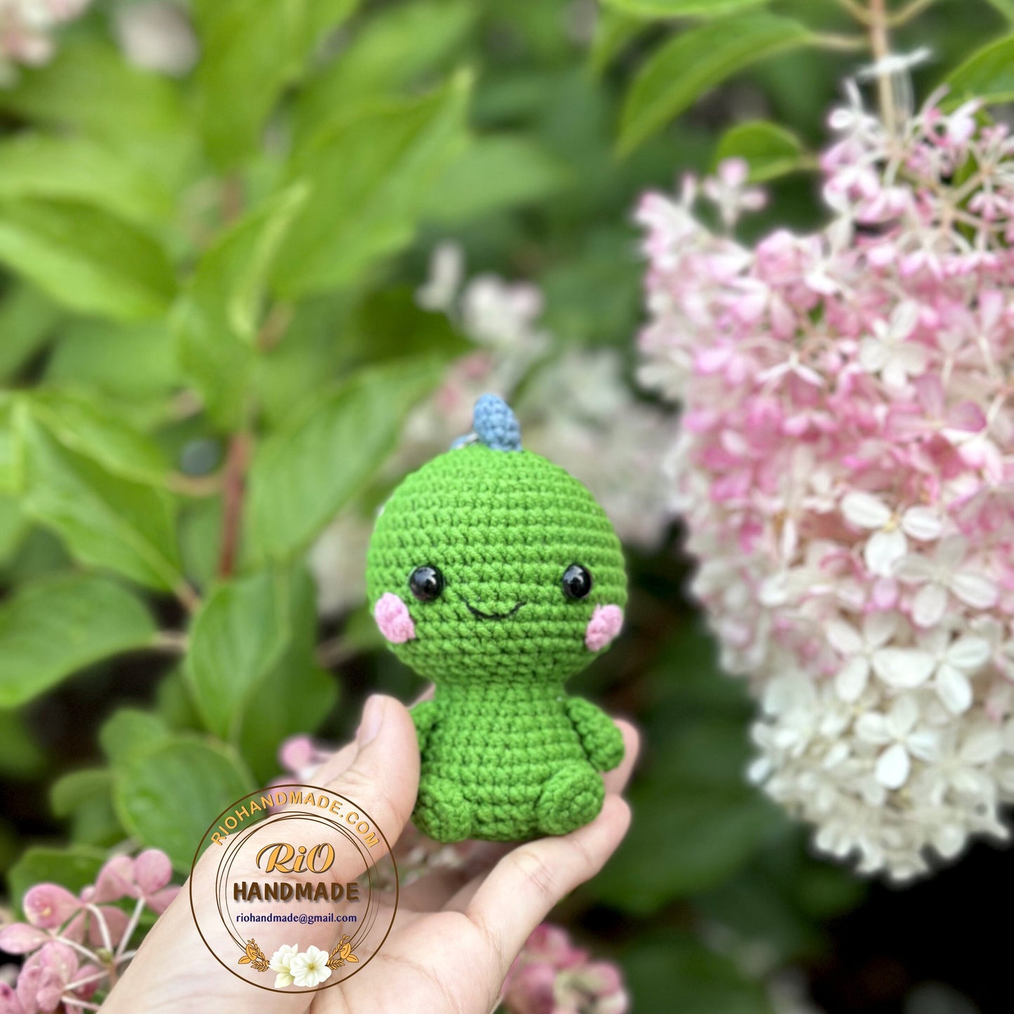 Handmade Dinosaur Crochet, Dinosaur Keychain, Pom Bag Charm, Amigurumi Dinosaur, Cute Gift.