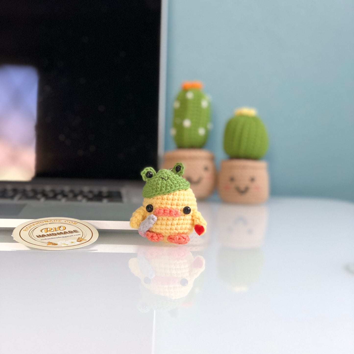 Rio Handmade duck in frog hat crochet keychain, duck with knife meme amigurumi, plushie toy, ducky meme gift, duck with frog hat, cute gift