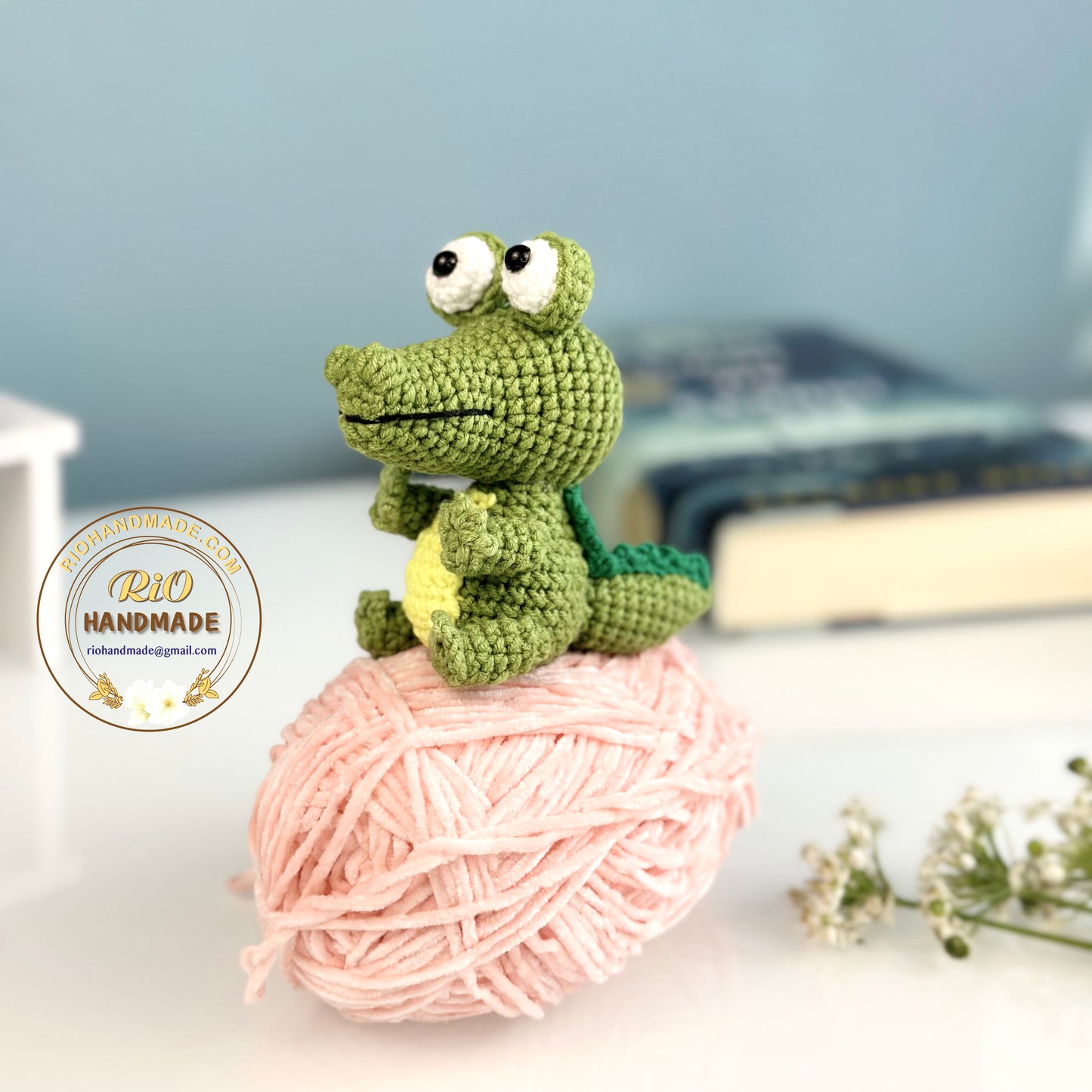 Handmade Crocodile Crochet, Crocodile Keychain, Pom Bag Charm, Car Rear View Hanging Mirror, Amigurumi Crocodile, Cute Gift.