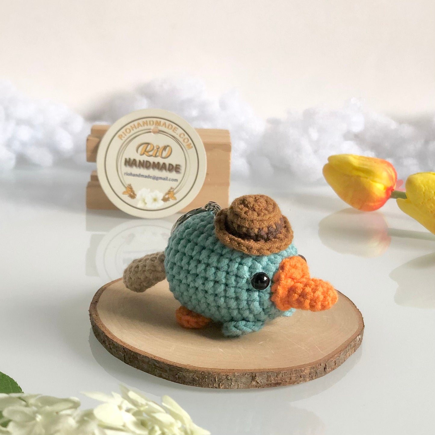 Handmade Platypus crochet keychain, pom bag charm, car rear view hanging mirrior, amigurumi, cute gift.