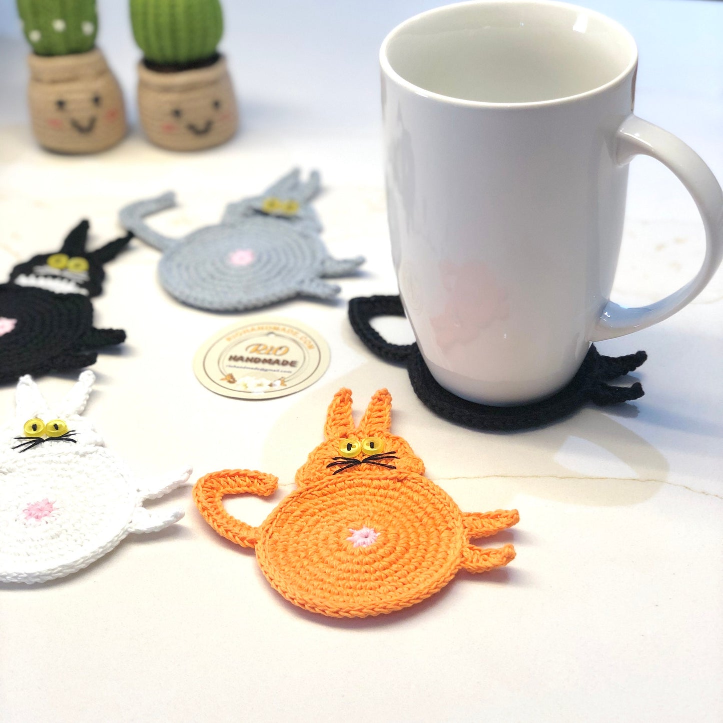 Handmade Crochet Amigurumi Coaster, Cat Coaster, Mug Rug, Kitten Bottom, Housewarming Gift, Home Decor