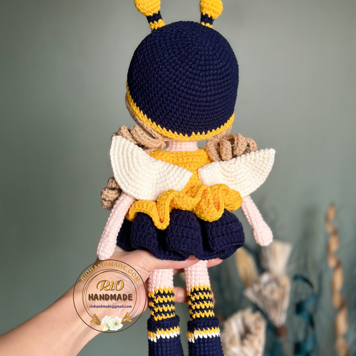 Handmade yarn cotton doll crochet, amigurumi bee doll , cute doll, soft toy for baby, toddler, kid, adult hobby