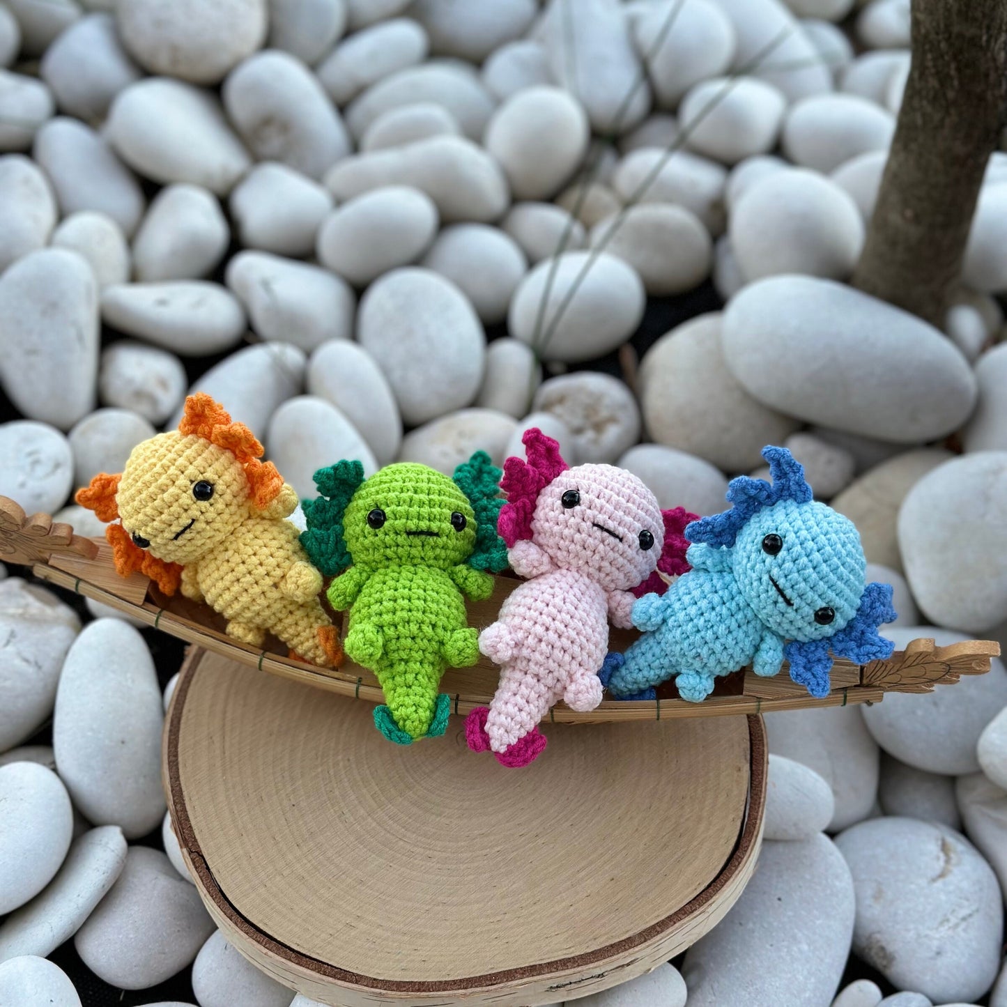Handmade Axolotl, crochet Axolotl, amigurumi Axolotl keychain, plushie toy, cute gift, ornament, car rear view hanging