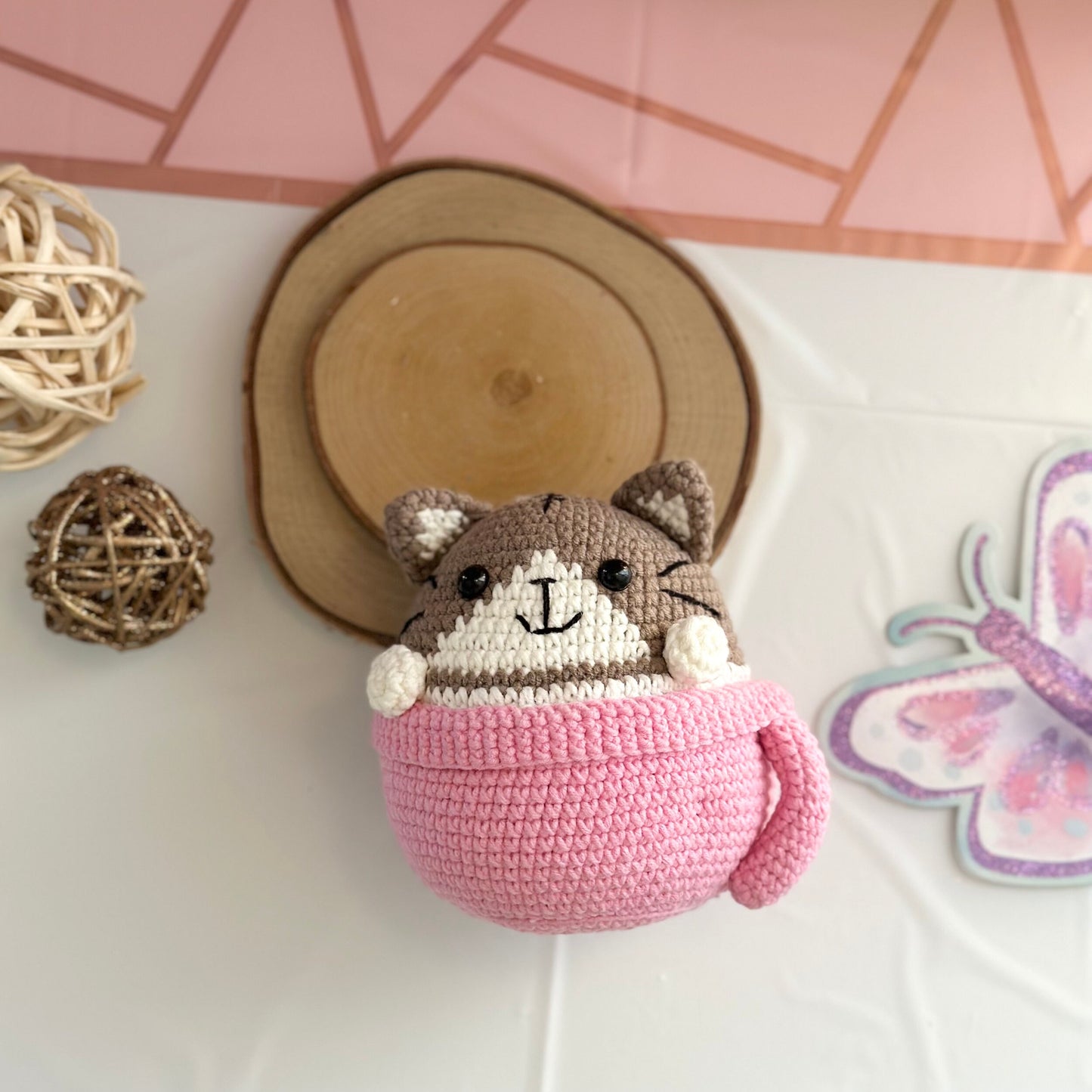 Handmade Kitten in the cup, crochet Kitten in the cup, amigurumi Kitten in the cup, soft toy for baby, toddler, kid, adult hobby
