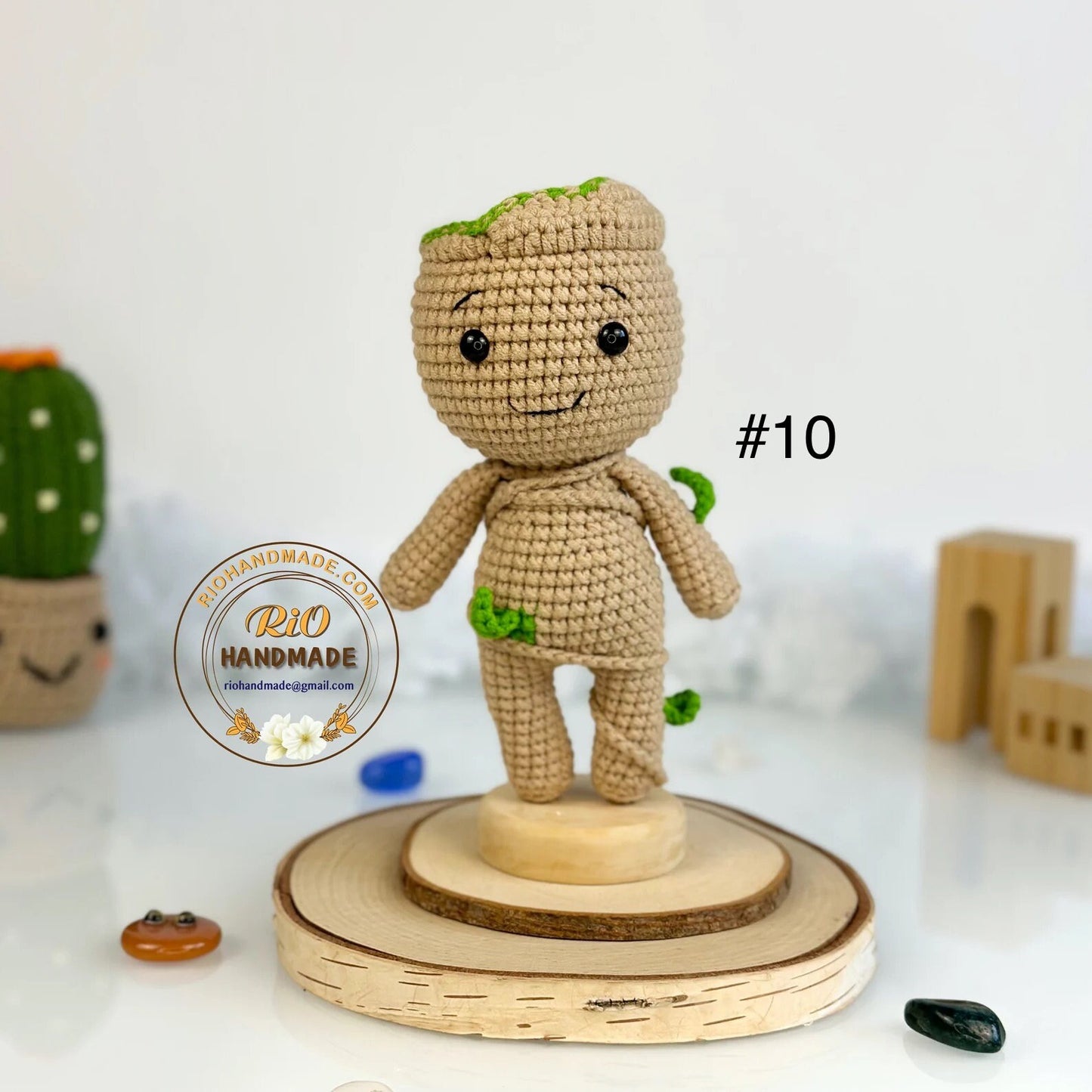 Handmade crocheted doll, Crochet mini doll, Handmade plush doll, Mini custom doll, Cute gift