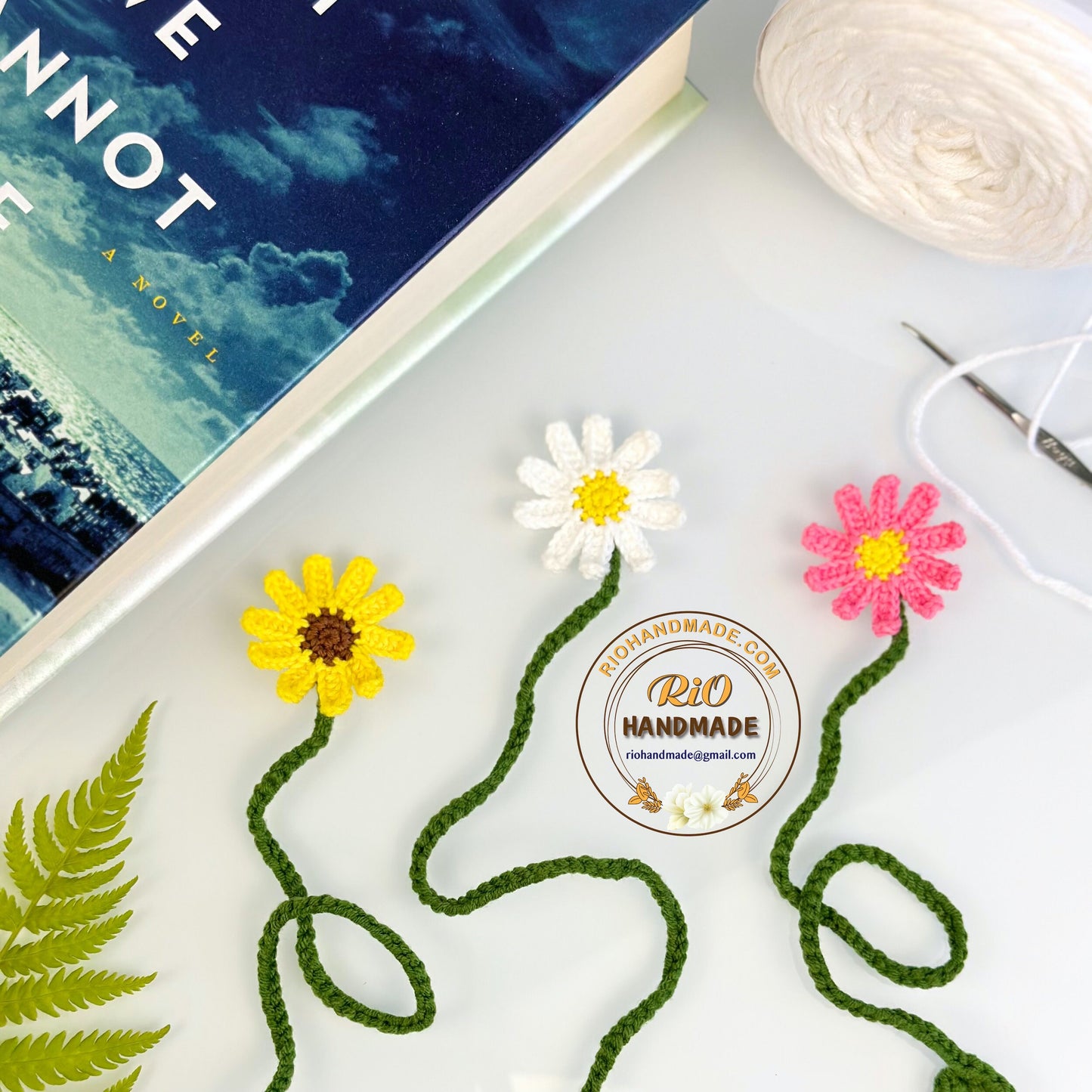 Ready To Ship, Rio Handmade Crochet Flower Bookmark, Gift For Teacher,Gift For Mom, Daisy Bookmark