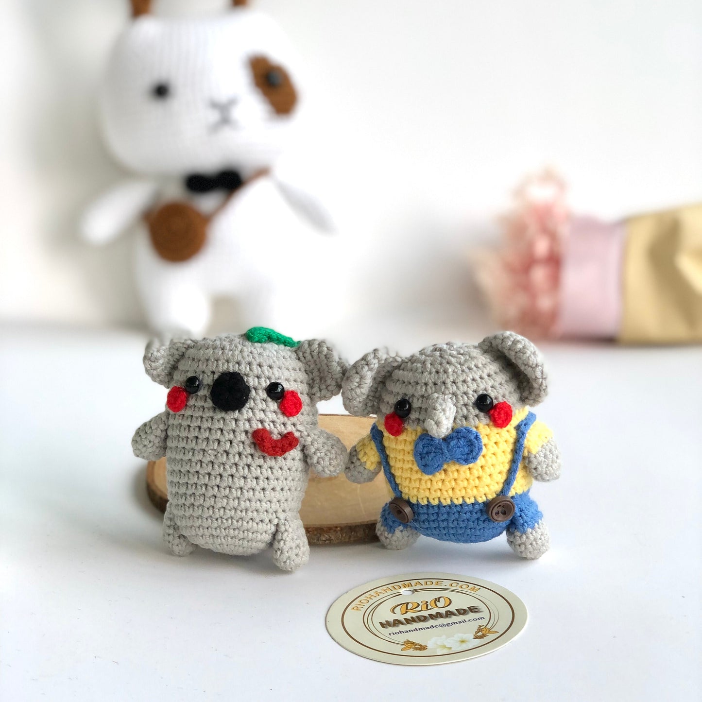 Handmade elephant keychain, car rearview mirror charm crochet amigurumi koala, elephant plushie toy, gift, car hanging accessory