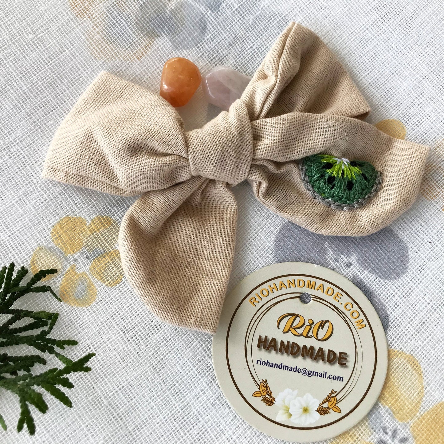 Handmade Linen Embroidery Bow, Baby Girl Headband, Soft Newborn Headband