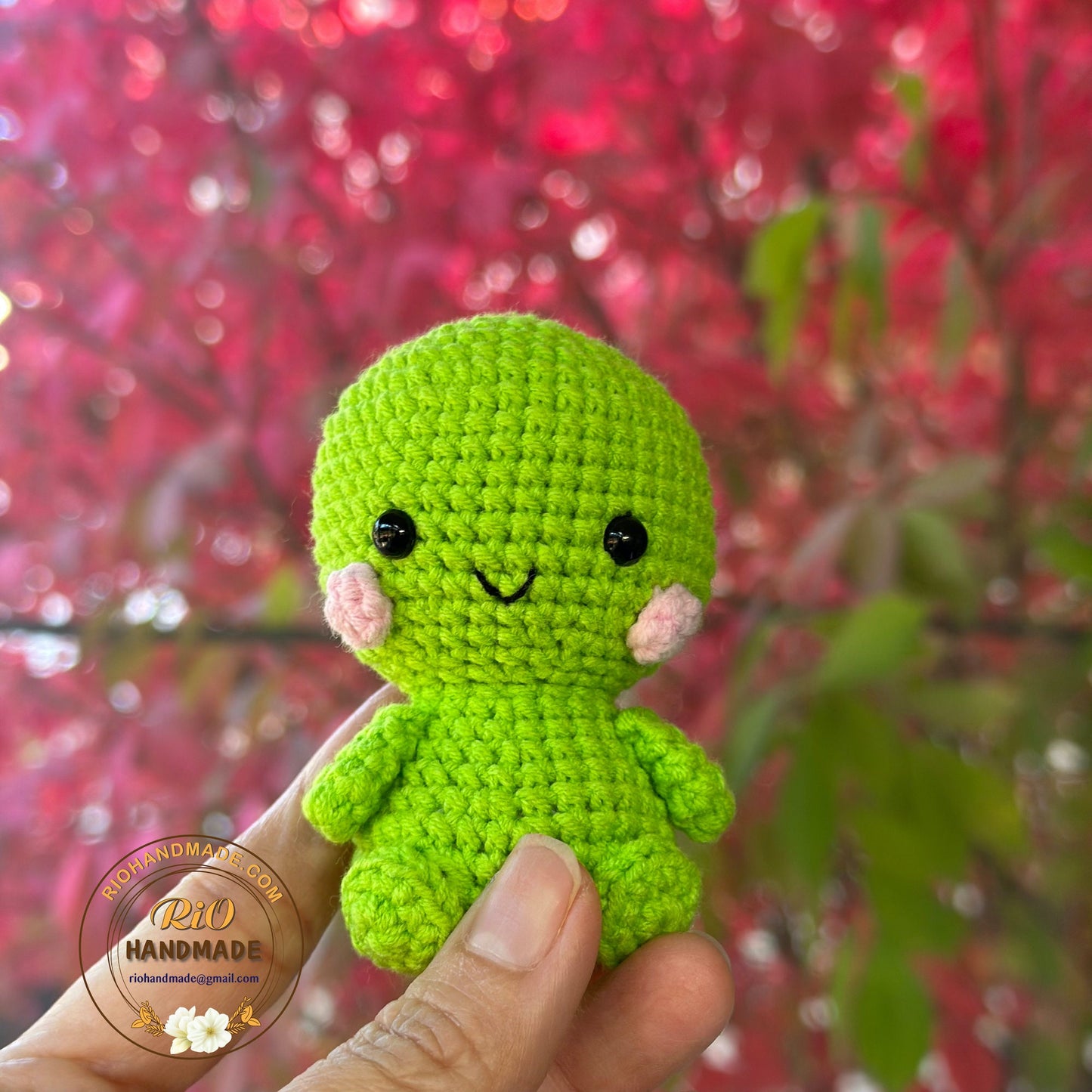 Handmade Dinosaur Crochet, Dinosaur Keychain, Pom Bag Charm, Amigurumi Dinosaur, Cute Gift.