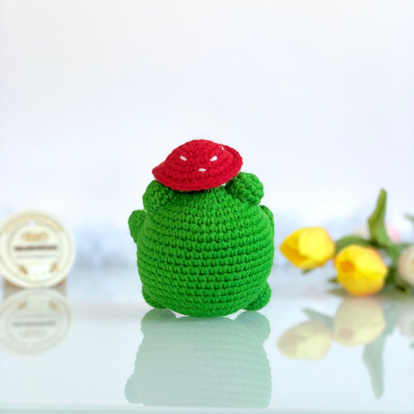 Rio Handmade yarn cotton frog mushroom crochet, amigurumi frog with daisy, cute frog, cute frog plush, home decor, adult hobby