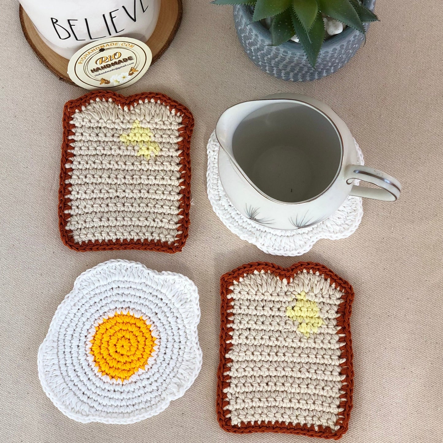 Handmade Crochet Amigurumi Coaster, Fried Eggs and Toast Coaster Set, Crochet Coaster, Housewarming Gift, Home Decor