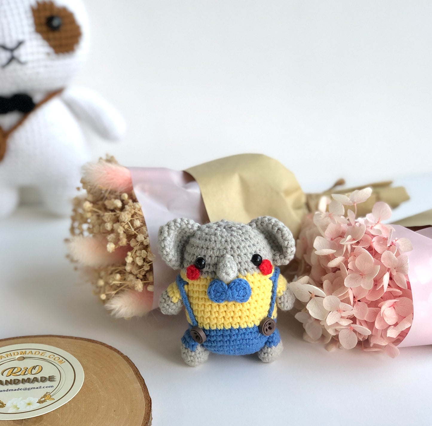 Handmade elephant keychain, car rearview mirror charm crochet amigurumi koala, elephant plushie toy, gift, car hanging accessory