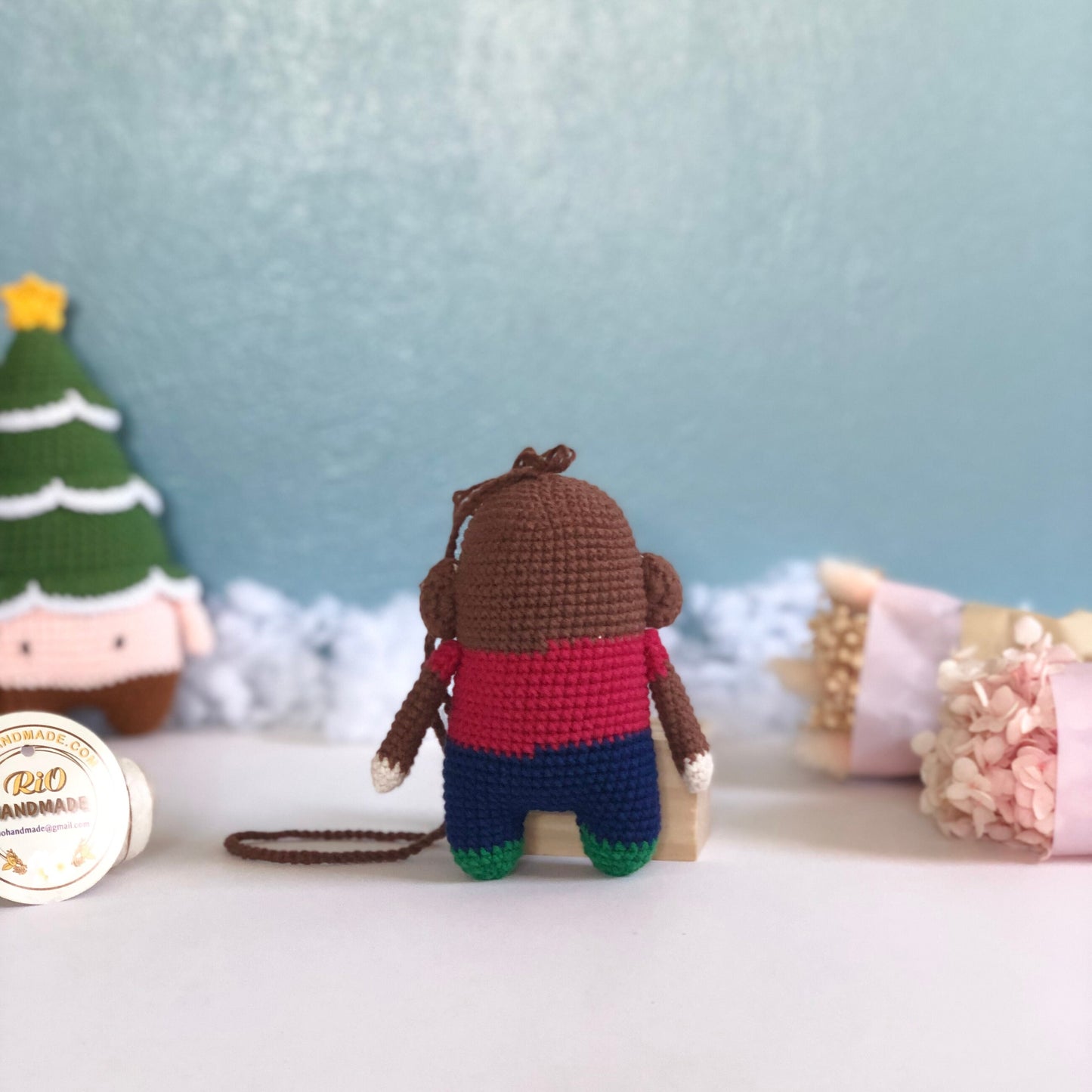 Handmade monkey crochet, gift for kid, pom bag charm, car rear view hanging mirrior, amigurumi, cute gift.