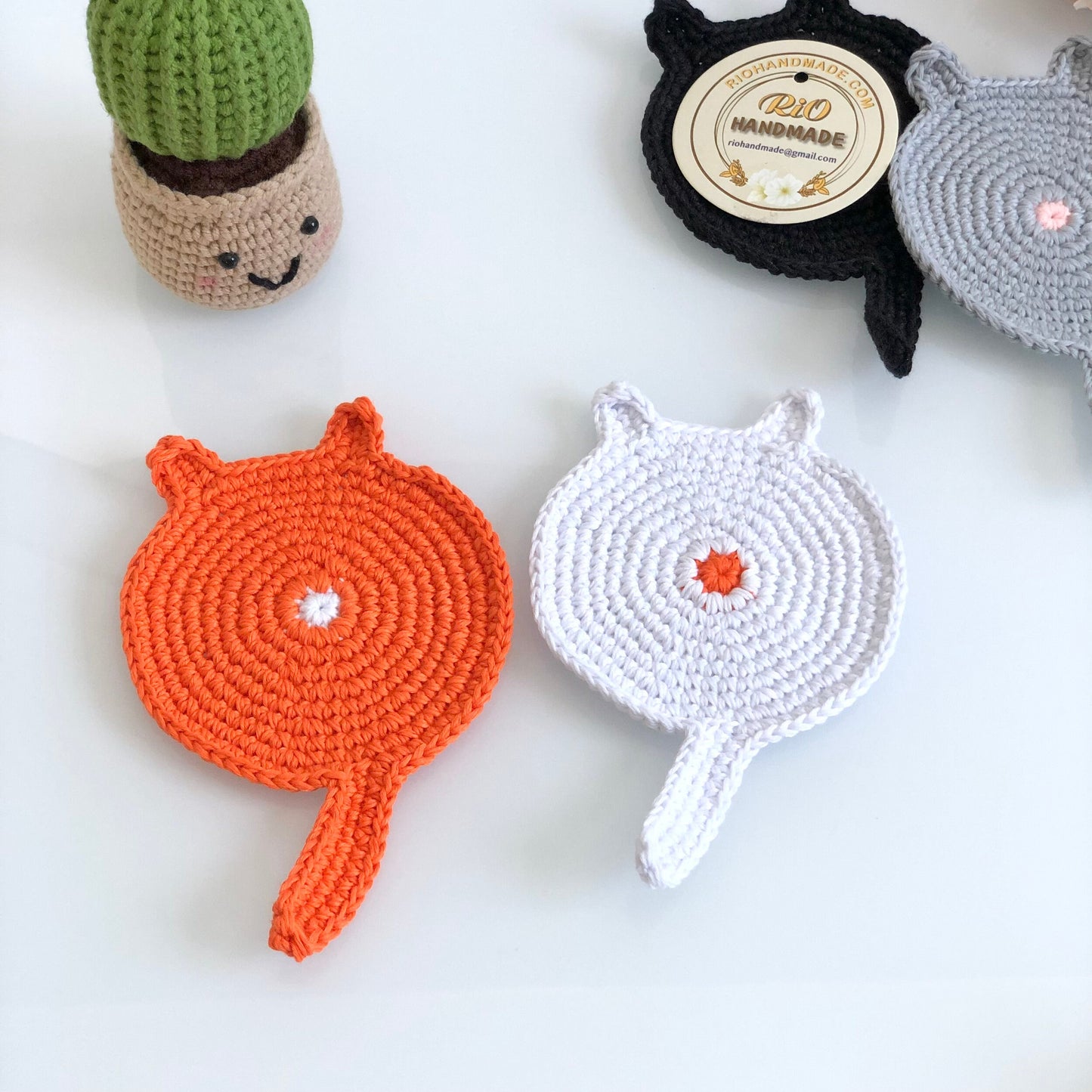 Handmade Cat Butt Coaster Crochet, Amigurumi Coaster, Cat Coaster, Mug Rug, Kitten Bottom,  Housewarming Gift, Home Decor