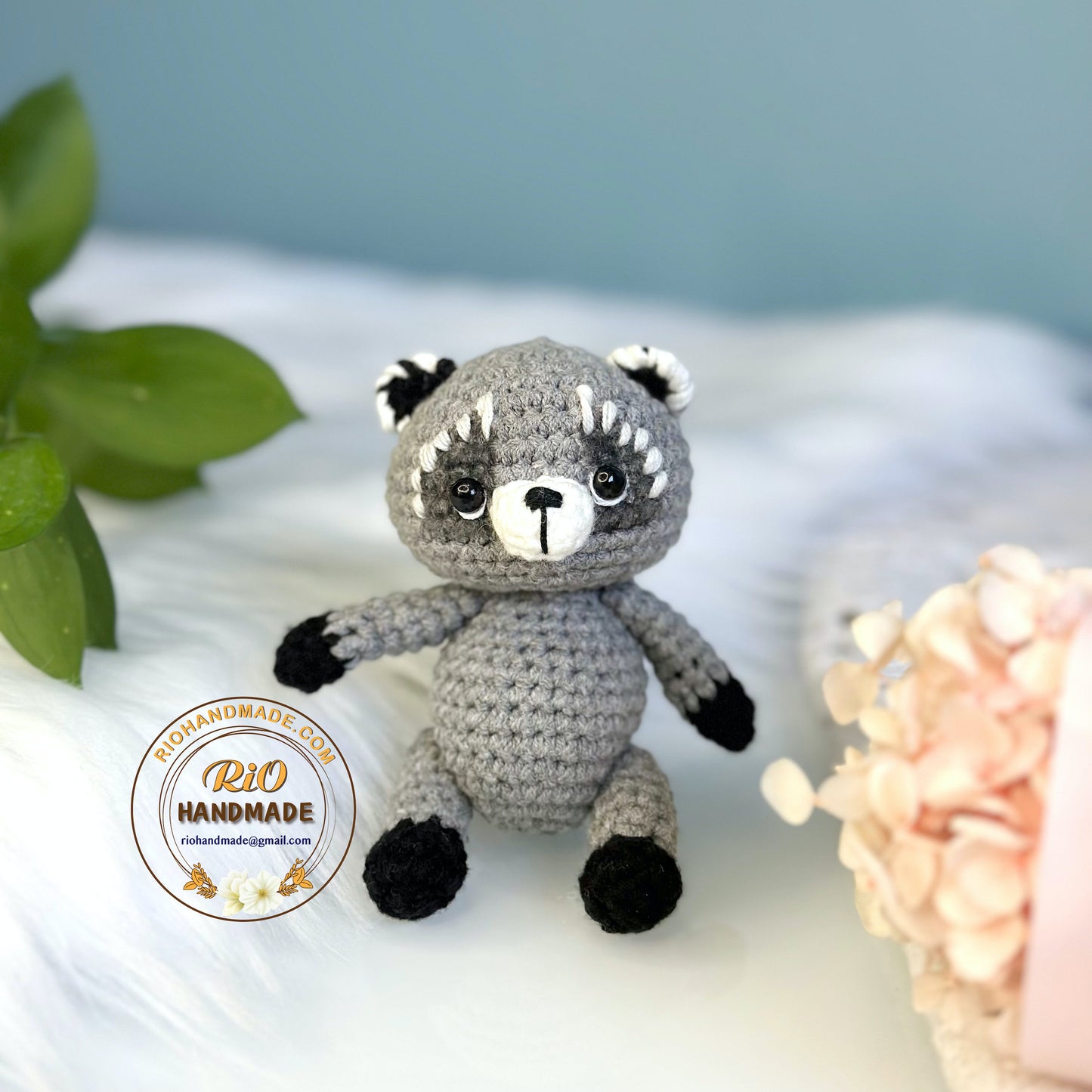 Handmade raccoon crochet, amigurumi raccoon, cute toy for kid, birthday gift, home decor, car hanging accessory, adult hobby