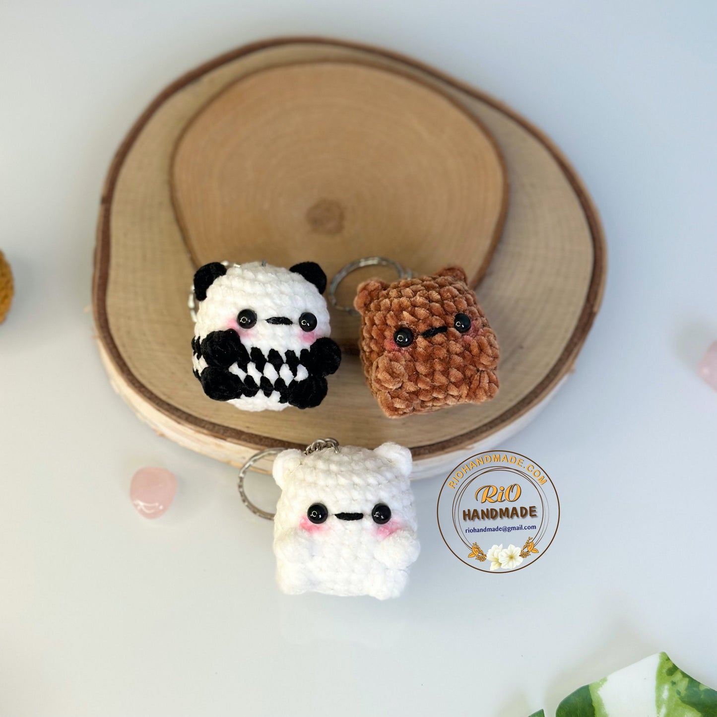 Handmade Chunky Bear Crochet Keychain, Cute Bear Keychain, Tiny Crochet Decoration, Lovely Crochet Bear Decor, Crochet Accessory