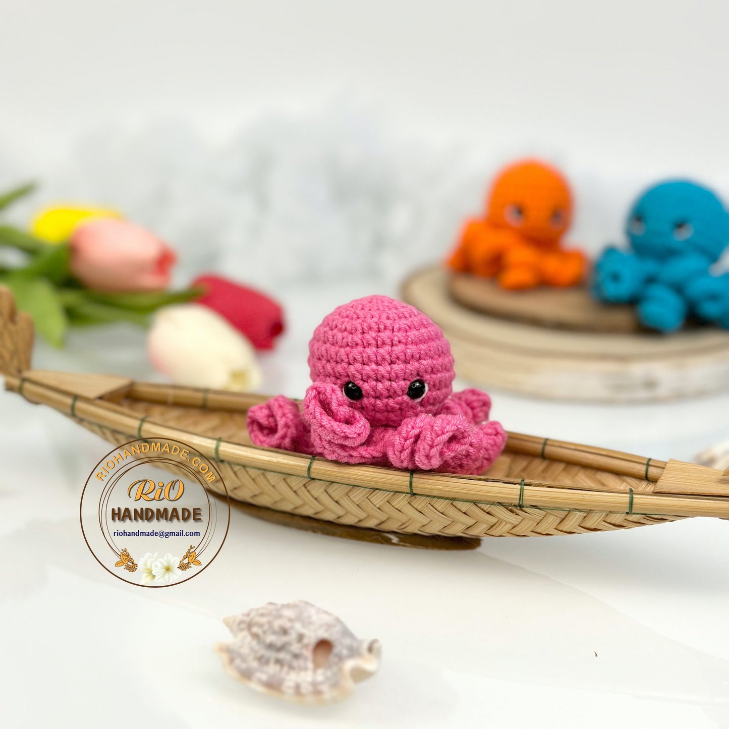 Handmade octopus crochet keychain, amigurumi octopus, car rear view hanging, cute gift